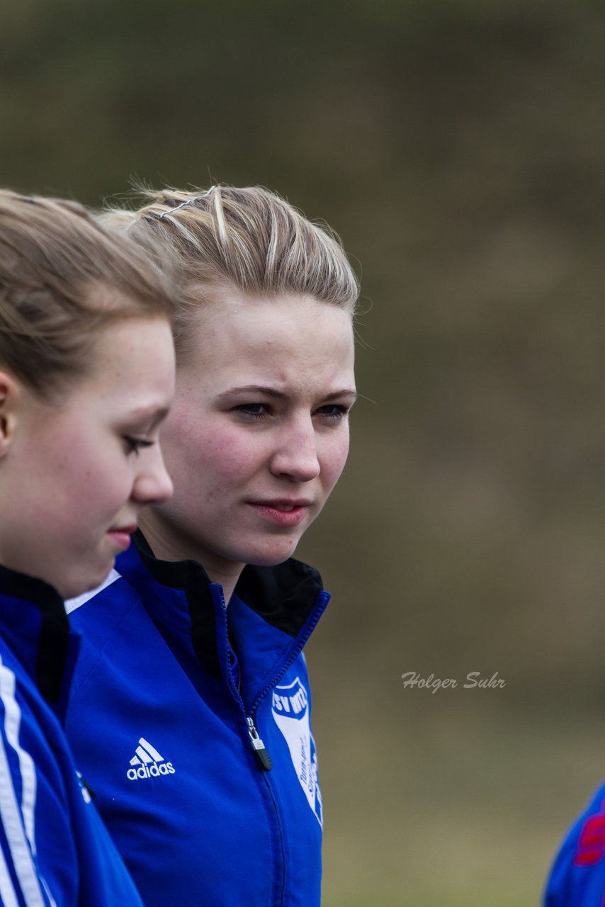 Bild 89 - B-Juniorinnen Tus Tensfeld - TSV Gnutz o.W. : Ergebnis: 1:3